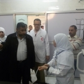 بالصور| مدير "الرعاية الحرجة" بالشرقية يتفقد مستشفى ههيا لمتابعة سير العمل