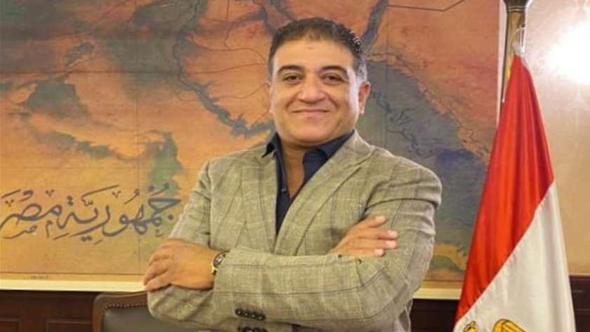 الدكتور خالد مهدي