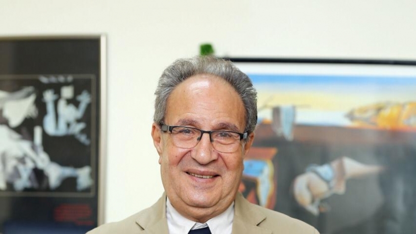 رئيس جامعة مصر للعلوم والتكنولوجيا