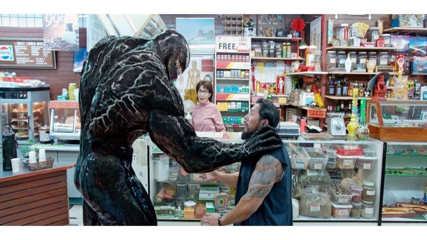 مشهد من فيلم  «Venom»