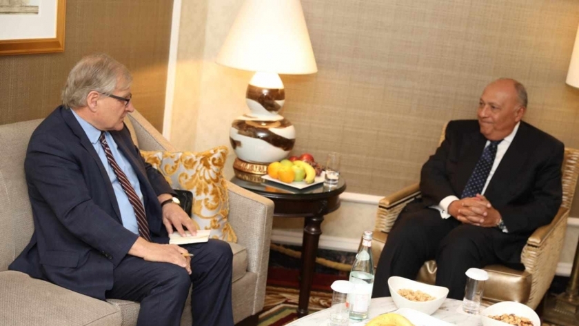 اجتماع سامح شكري وزير الخارجية مع المبعوث الأمريكي إلى ليبيا