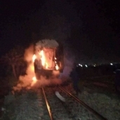 عربة القطار المحترقة في أسوان