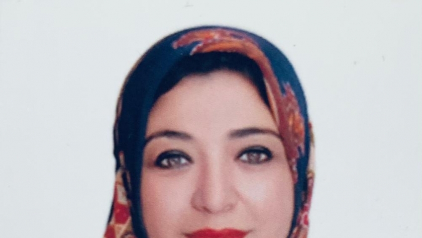 الدكتورة إيمان مسعد أول سيدة تشغل منصب عميد معهد جنوب مصر للأورام