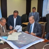 محافظة البحر الأحمر توقع بروتوكول تعاون مع الشركة العامة للبترول لتبادل الأراضي
