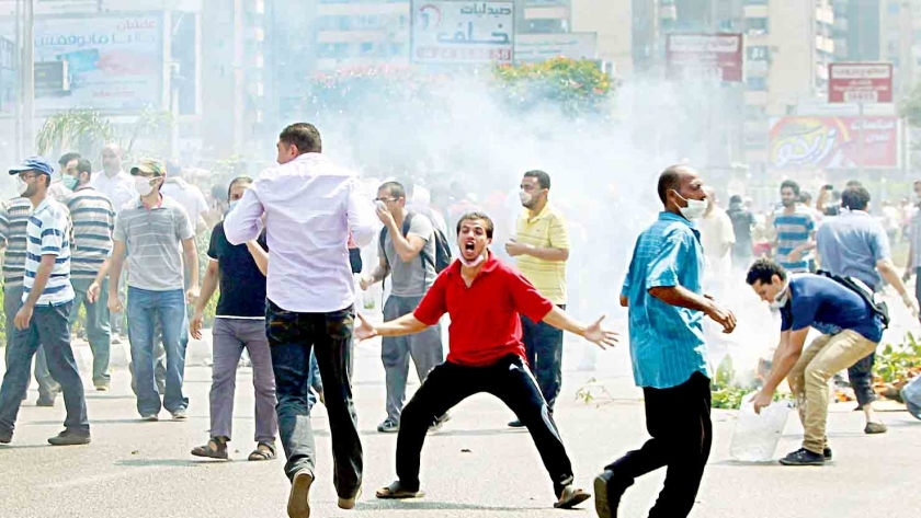 تنظيم الإخوان الإرهابى مارس العنف ضد الشعب المصرى