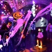 بالصور| "أكوا بارك طوكيو" تحتفل بالهالوين في اليابان