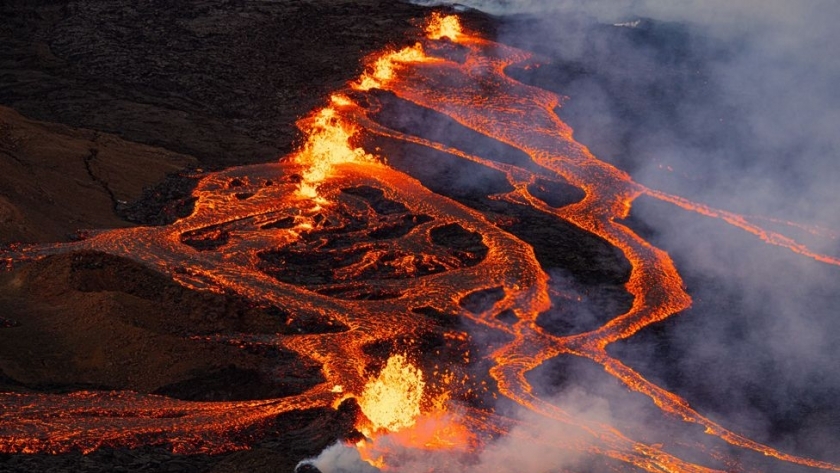 بركان مونا لوا - أكبر بركان نشط في العالم