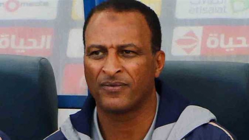 أسامة عرابي لاعب المنتخب الوطني الأسبق