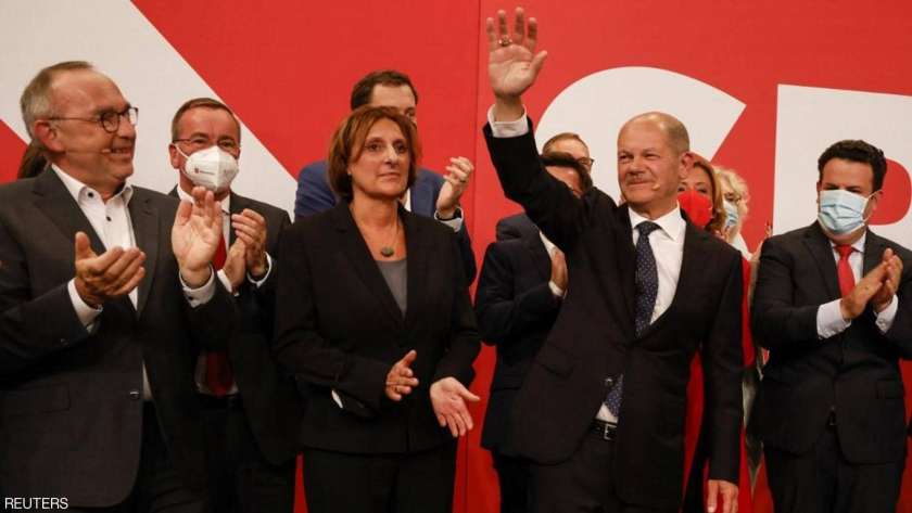 احتفالات الاشتراكيون الديمقراطيون بالفوز فى الانتخابات الألمانية