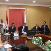 محافظ كفر الشيخ خلال لقاءه وفد وزارة التخطيط