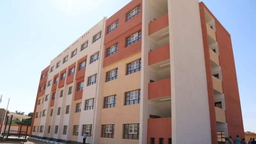 3 مدارس في الشيخ زويد و25 منزل بوسط سيناء