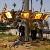 إدارة كهرباء حي الجمرك بالإسكندرية تتابع أعمال الصيانة بنطاق الحي