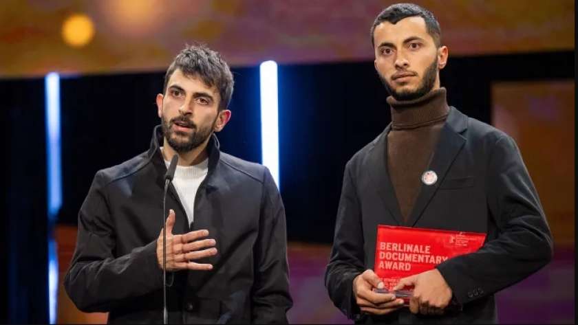 لمخرجان باسل عدرا ويوفال أبراهام في خطاب قبول جائزة مهرجان برلين السينمائي