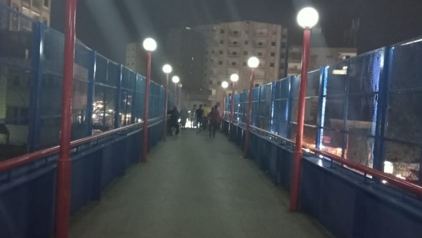 انتهاء تطوير كوبري مشاة مترو المنيب.. يخدم سكان 4 مناطق بالجيزة