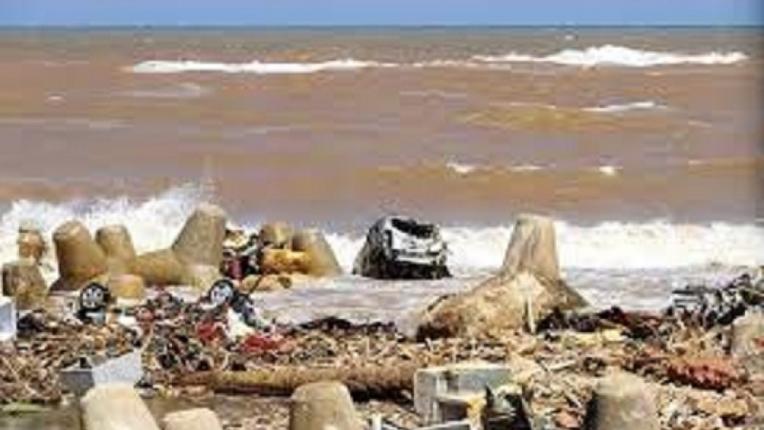 ميناء درنة الليبي تحول إلى مكب جثث