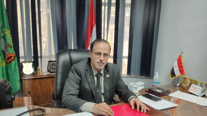 الدكتور خالد عبدالغني وكيل وزارة الصحة في المنوفية