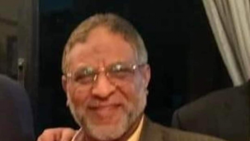 الدكتور أيمن عبد المتجلي