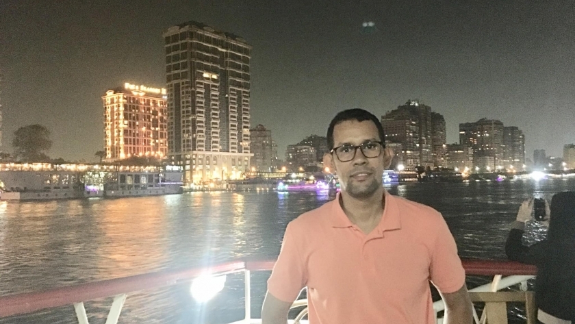 الصحفي الموريتاني محمد اندح على ضفاف نهر النيل