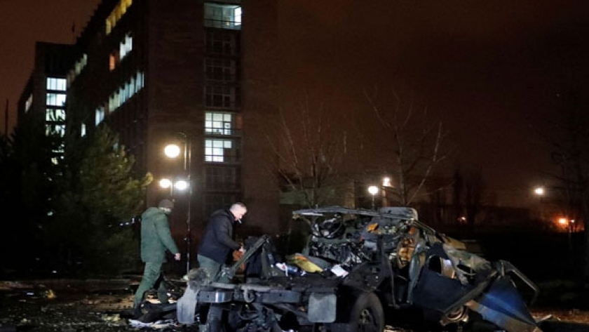 آثار الانفجار أمام مقر جمهورية جمهورية دونيتسك