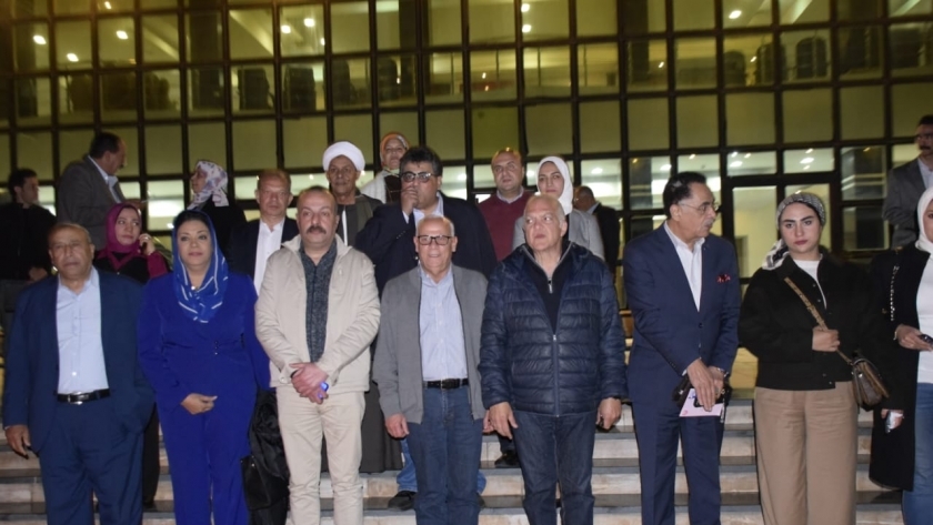 لجنة الطاقة مع محافظ بورسعيد