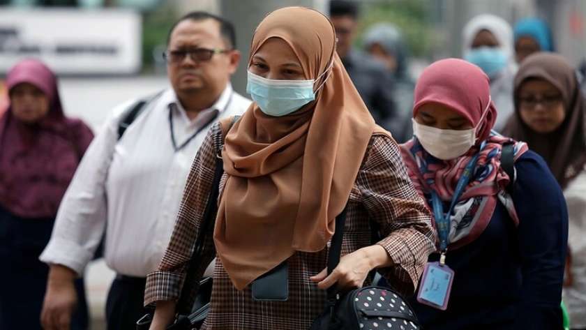 فيروس كورونا ينتشر في ماليزيا