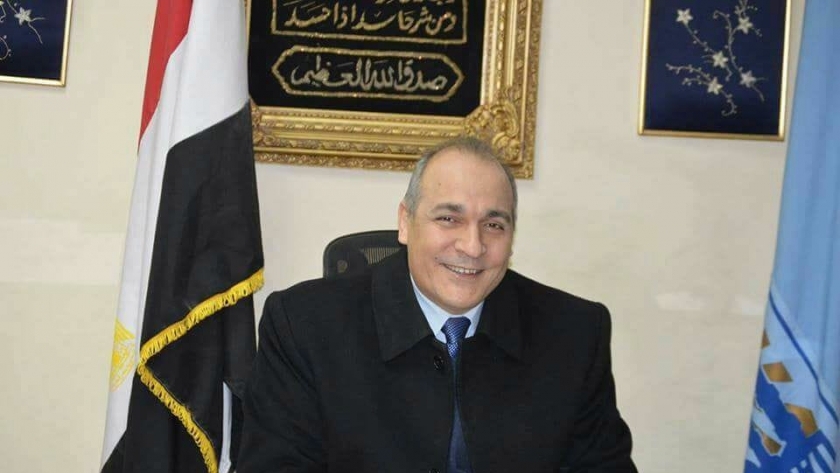 محمد عطية وكيل وزارة التعليم بالقاهرة