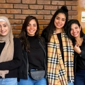 "طلاب إعلام إسكندرية" يحولون تكاليفهم إلى بهجة على أنغام "مدد.. مدد"