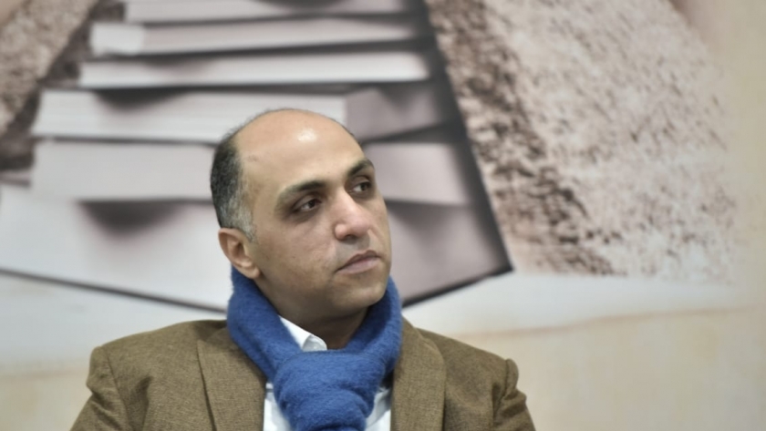 الكاتب الصحفي وائل السمري