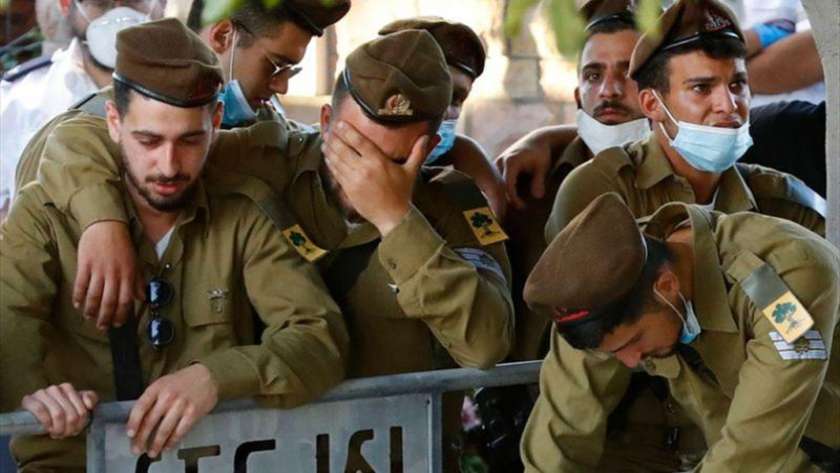 الفصائل الفلسطينية توثق أسر عدد من الجنود الإسرائيليين
