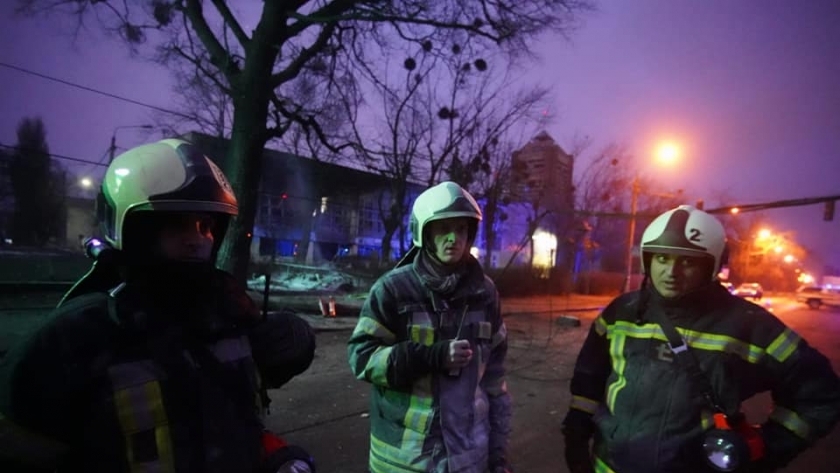 عناصر من قوات الطوارئ في أوكرانيا