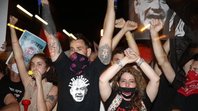 متظاهرون ضد نتنياهو