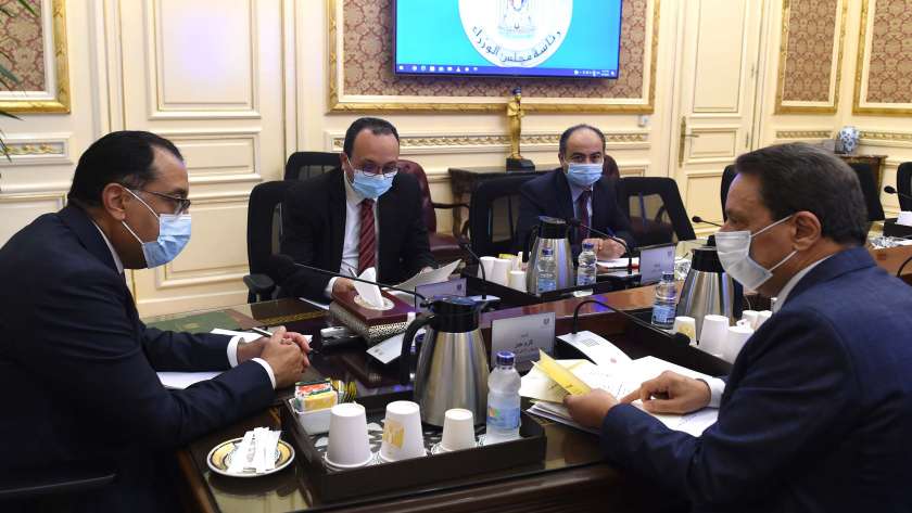 «مدبولي» يناقش ترتيبات استضافة مصر لاجتماعات وزراء الإعلام العرب