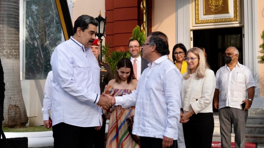 لقاء بين رئيسي كولومبيا وفنزويلا