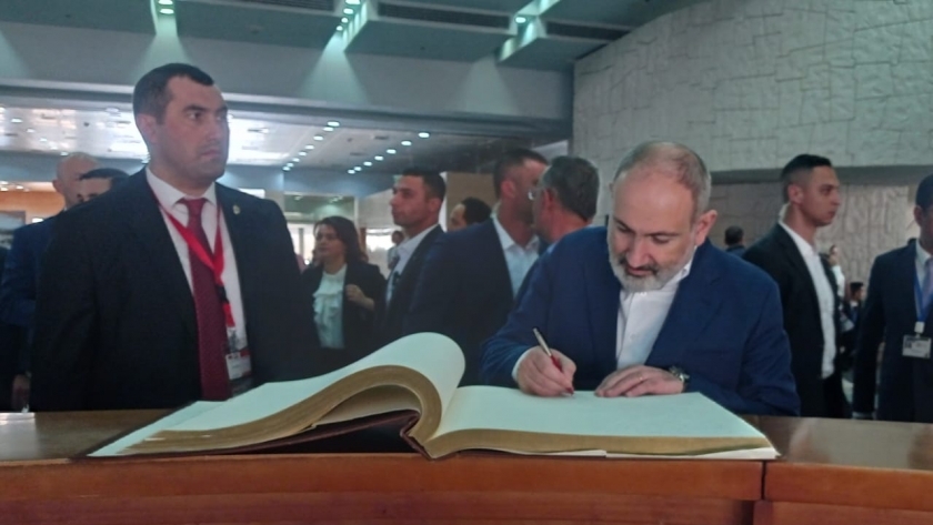 زيارة رئيس وزراء أرمينيا لمتحف الحضارة