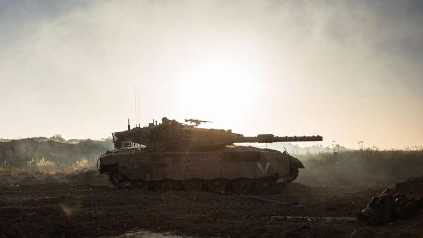 الدبابات الإسرائيلية