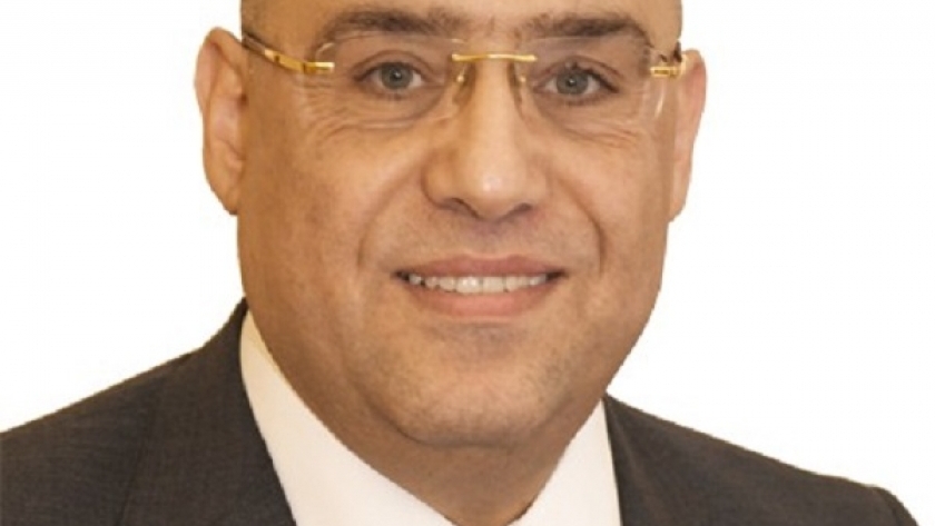الدكتور عاصم الجزار وزير الإسكان الجديد
