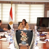 وزيرة التخطيط خلال لقاء وفد جامعة النيل