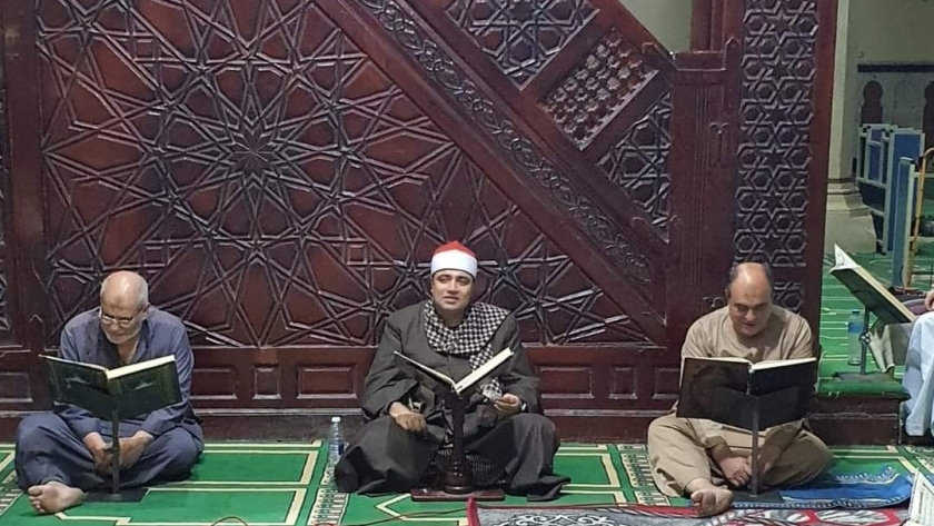 مجلس الإقراء بمسجد سيدي إبراهيم الدسوقي بكفر الشيخ
