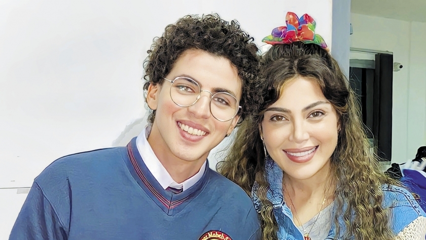 علاء خالد مع ريهام حجاج في مسلسل «صدفة»