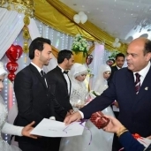 جانب من حفل الزفاف الجماعى الذى نظمته محافظة مطروح العام الماضى