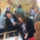 وزيرة التخطيط خلال زيارتها لمحافظة قنا