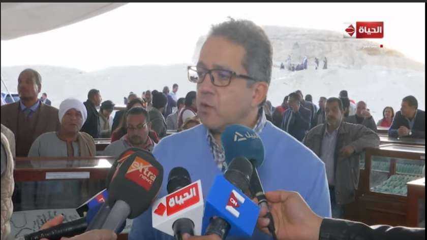 الدكتور خالد العناني.. وزير السياحة والأثار
