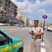 بالصور: مرور الغربية : يدشن لوحات ارشاديه لمنع سير التوك توك بشوارع المحلة