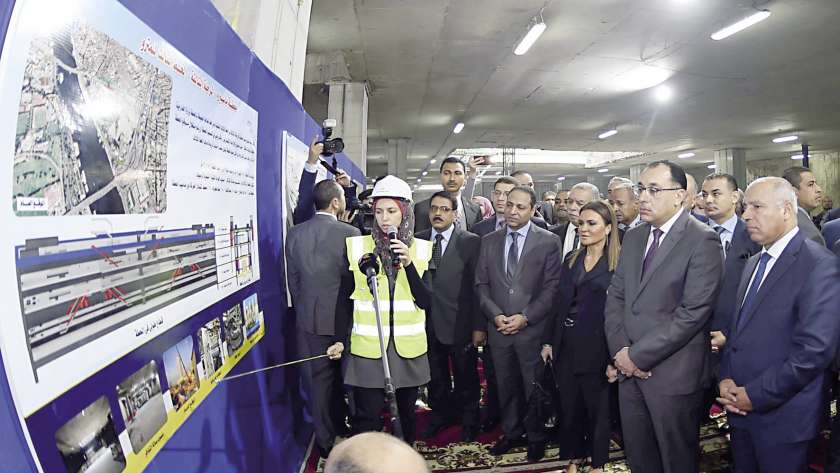 رئيس الوزراء يشهد دخول ماكينة الحفر العميق لمحطة ماسبيرو