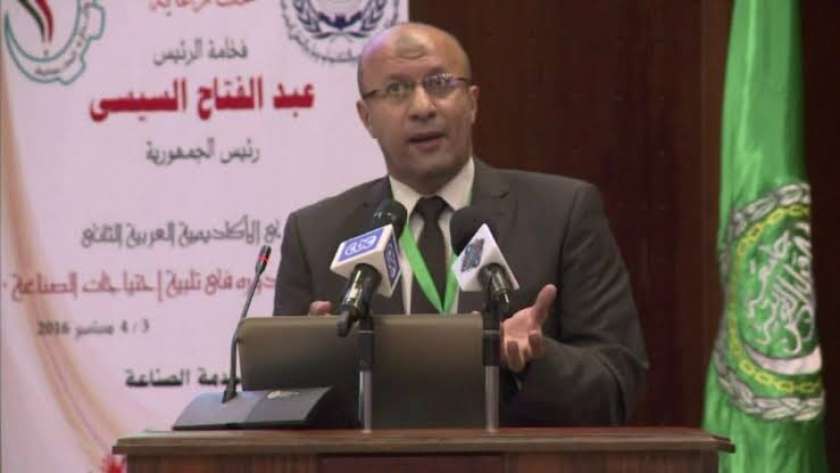 أحمد الحيوي، مدير صندوق تطوير التعليم