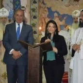 وزيرة السياحة خلال مشاركتها بقداس عيد القيامة