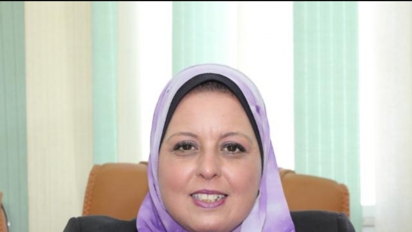 الدكتورة حنان كمال مقرر لجنة مكافحة الفساد بجامعة حلوان