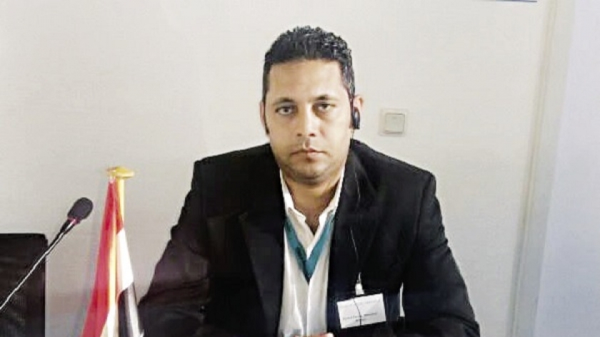 أحمد العناني عضو المجلس المصري للشؤون الخارجية
