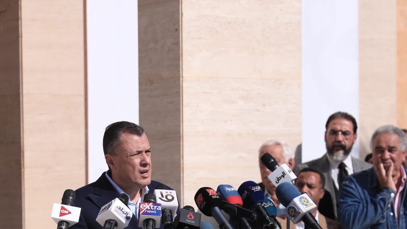 وزير السياحة خلال افتتاح متحف إيمحتب
