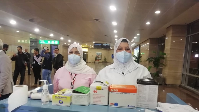 اجراءات طبية مشددة بالحجر الصحي بمطار القاهرة
